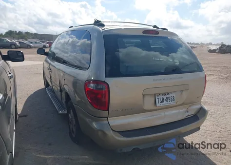 2005 Dodge Grand Caravan Sxt from USA, damaged, VIN 2D4GP44LX5R225080